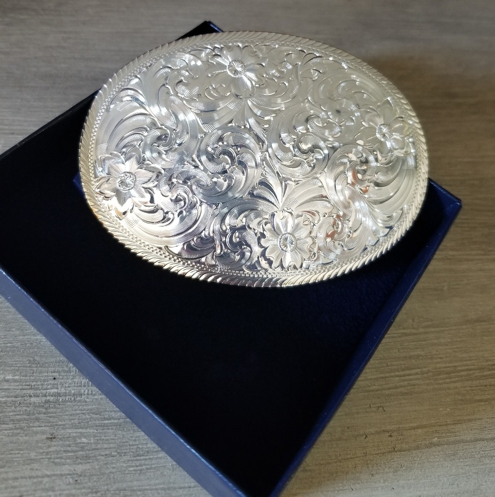Montana Silversmiths Belt Buckle